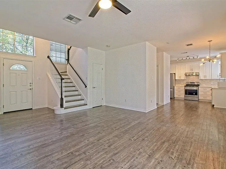 13421 Tossa Ln — Photo 10