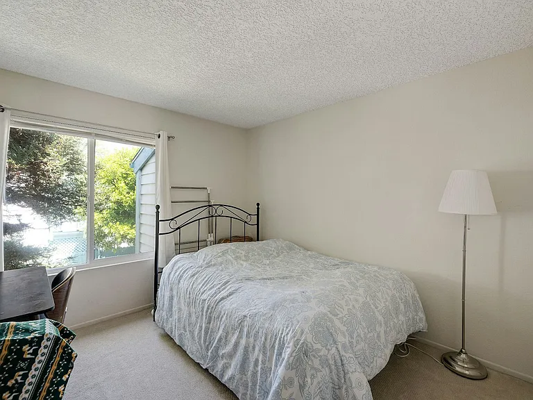 20561 S Vermont Ave #4 — Photo 13