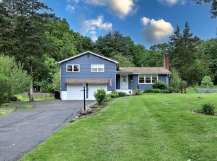 1690 Hartford Tpke, North Haven, CT 06473