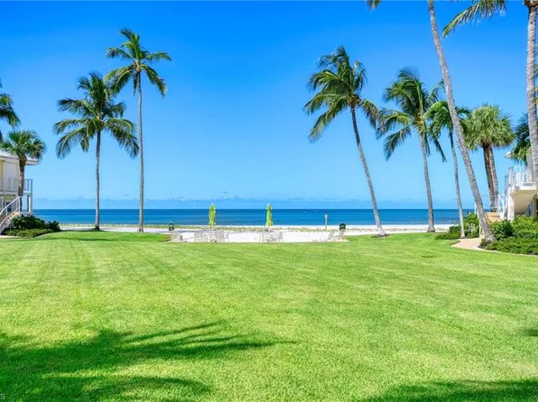 2151 Gulf Shore BLVD N #204, NAPLES, FL 34102