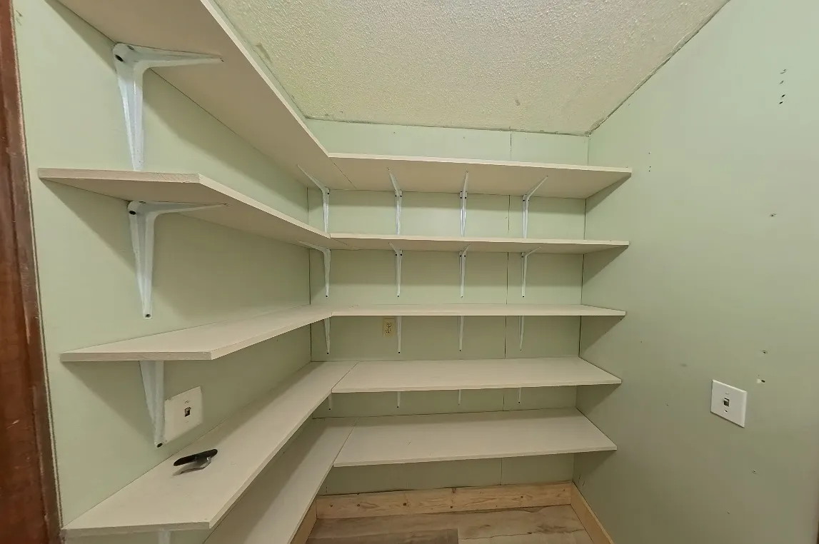 2 bed, 3.0 bath, 1480 sqft, $1,800 — Photo 3