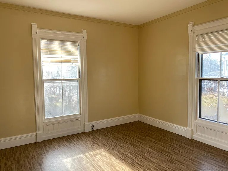 328 Wilder St #5 — Photo 1
