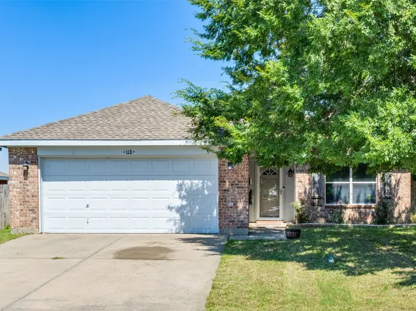 112 Palomino Ln, Krum, TX 76249