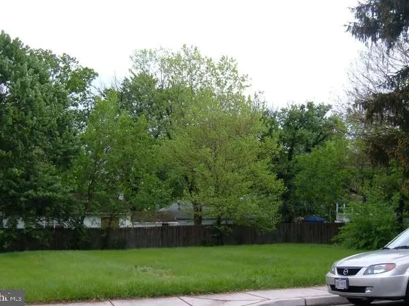 205 Frederick Ave, Rockville, MD 20850