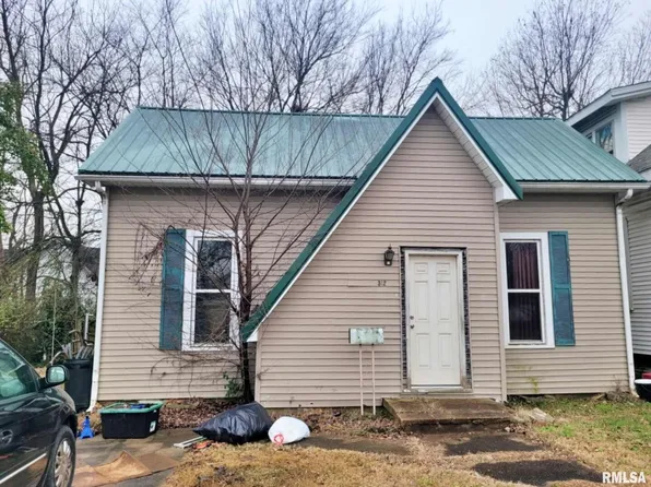 312 E 7th St, Metropolis, IL 62960