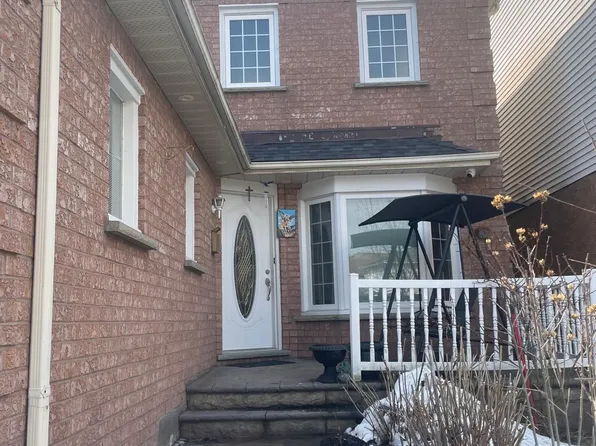 30 Lamay Cres, Toronto, ON M1X 1H9