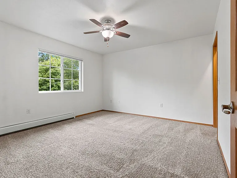 228 Baker Blvd — Photo 13