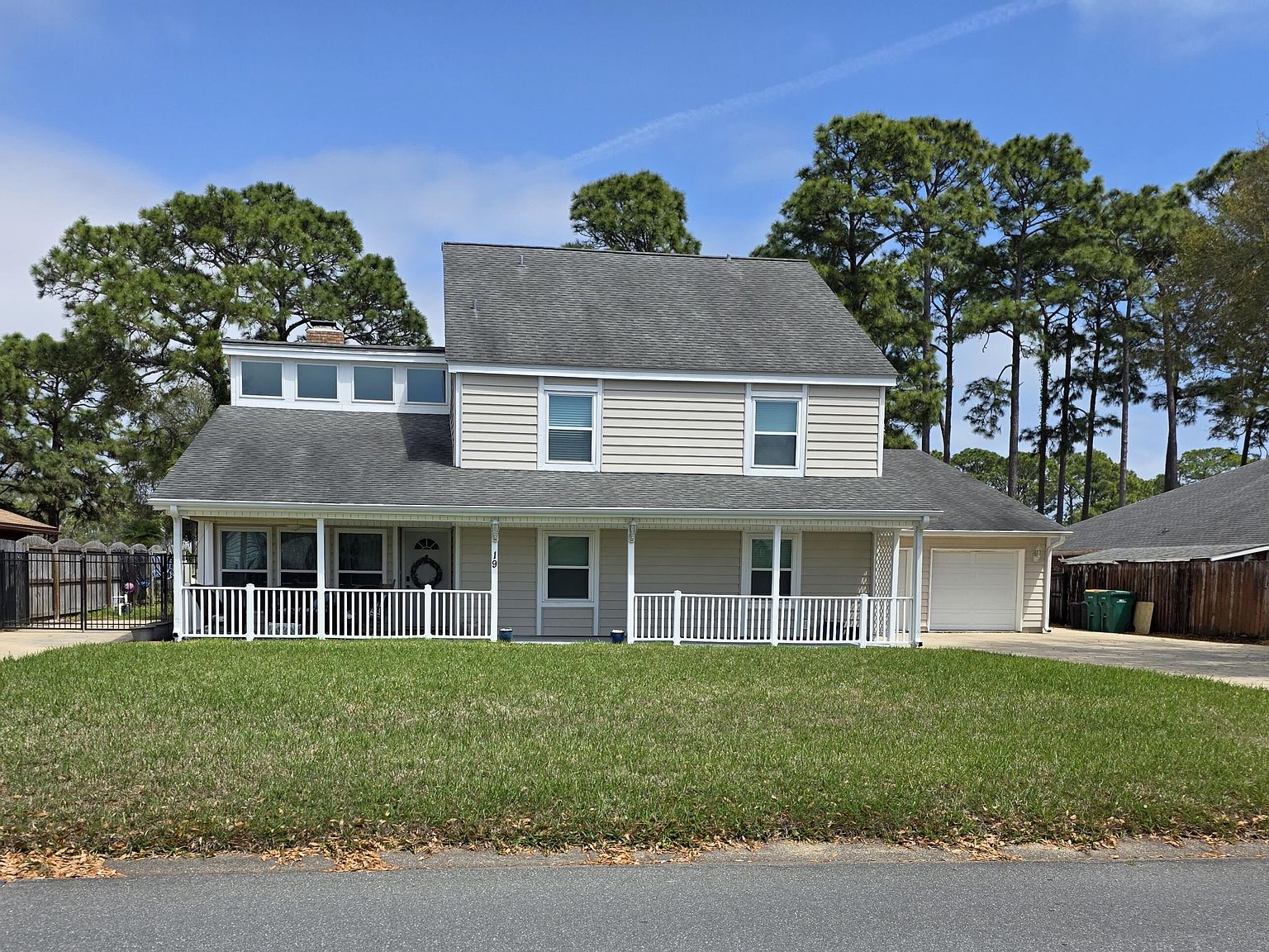 19 Lake Lorraine Cir