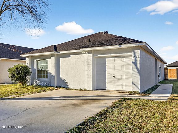 3rd image of 1574 SLASH PINE Court