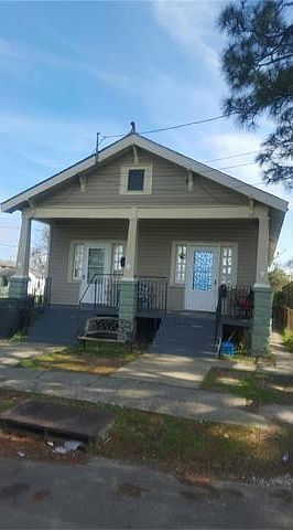 1st image of 1104 Leboeuf St