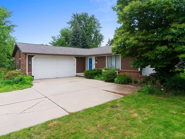 24 Greves Ct, Appleton, WI 54914