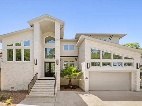 2215 Macarthur St, Houston, TX 77030