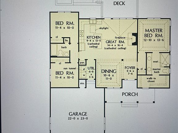 2nd image of 335 Wells St