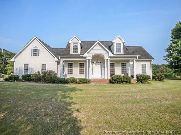 3836 Merilee Ct, Wade, NC 28395