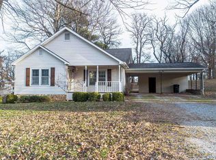 130 Nolan Dr, Paducah, KY 42003