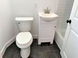 1 Curtis Ct, Staten Island, NY 10310