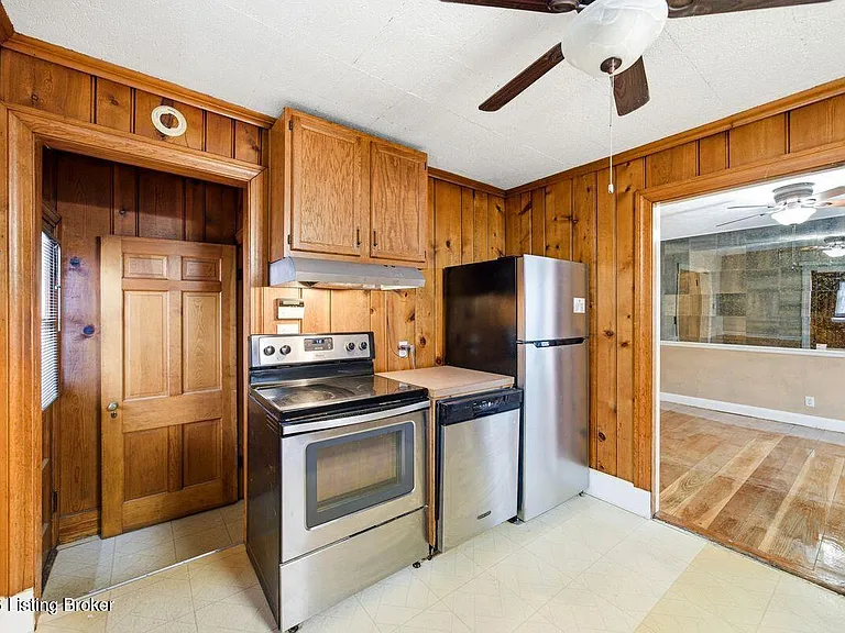 1209 Valley Dr — Photo 13