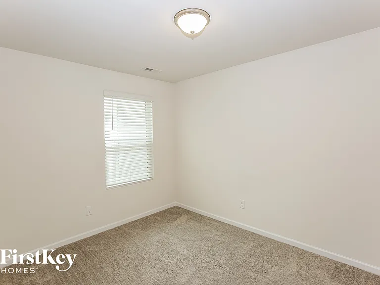 9409 Coddle Ct NW — Photo 12