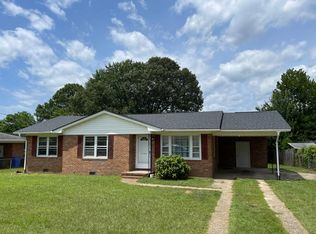 2106 Biltmore Dr, Fayetteville, NC 28304