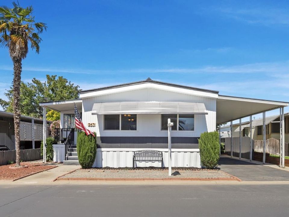 1st image of 1830 E Yosemite Ave Space 263