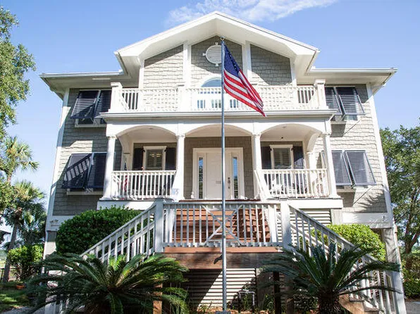 308 Jungle Shores Dr, Edisto Island, SC 29438