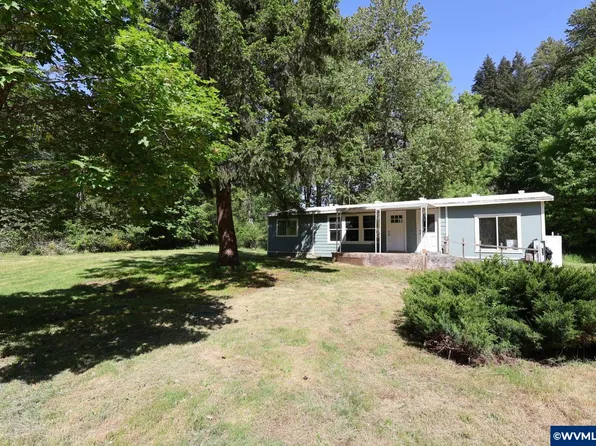 45728 Santiam Hwy, Sweet Home, OR 97386