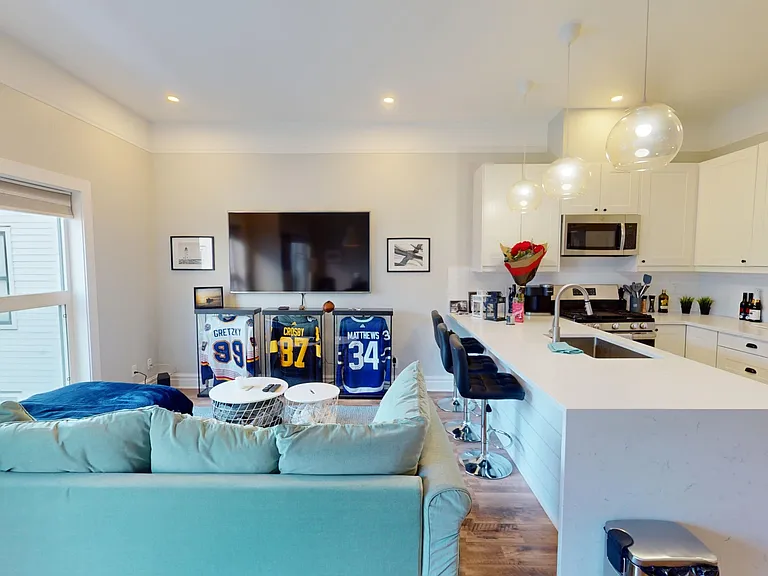 605 15th Ave SW #20 — Photo 5