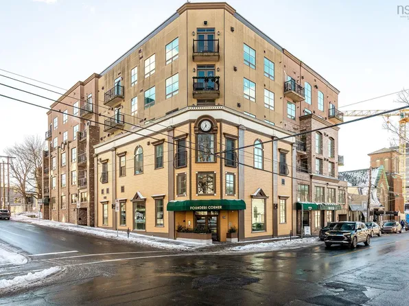 70 Ochterloney St #407, Halifax, NS B2Y 1C2