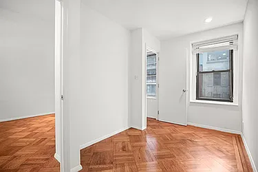 Rented by Elegran