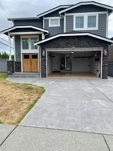 6226 36th Pl NE Photo 1
