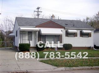 29294 Hillview St, Roseville, MI 48066