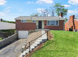 1426 Magnolia Dr, Pittsburgh, PA 15234