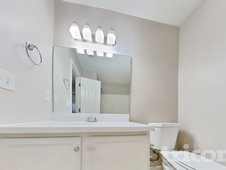 1258 Tiree Dr — Photo 14