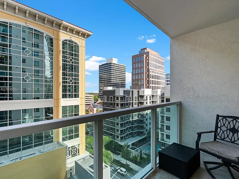 350 SE 2nd St #980 — Photo 31