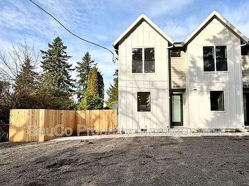 4381 SE Tolman St #1 Photo 1 4381 SE Tolman St #1 Photo 1