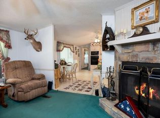 369 Mulberry Ln, Zavalla, TX 75980