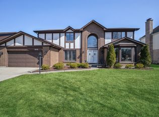 1013 Elmdale Rd, Glenview, IL 60025