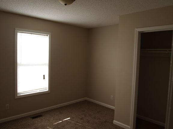 5th image of 517 Gainey Dr