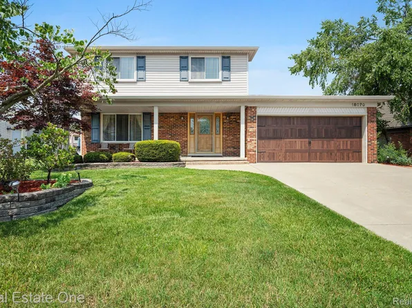 18070 Brentwood Dr, Riverview, MI 48193