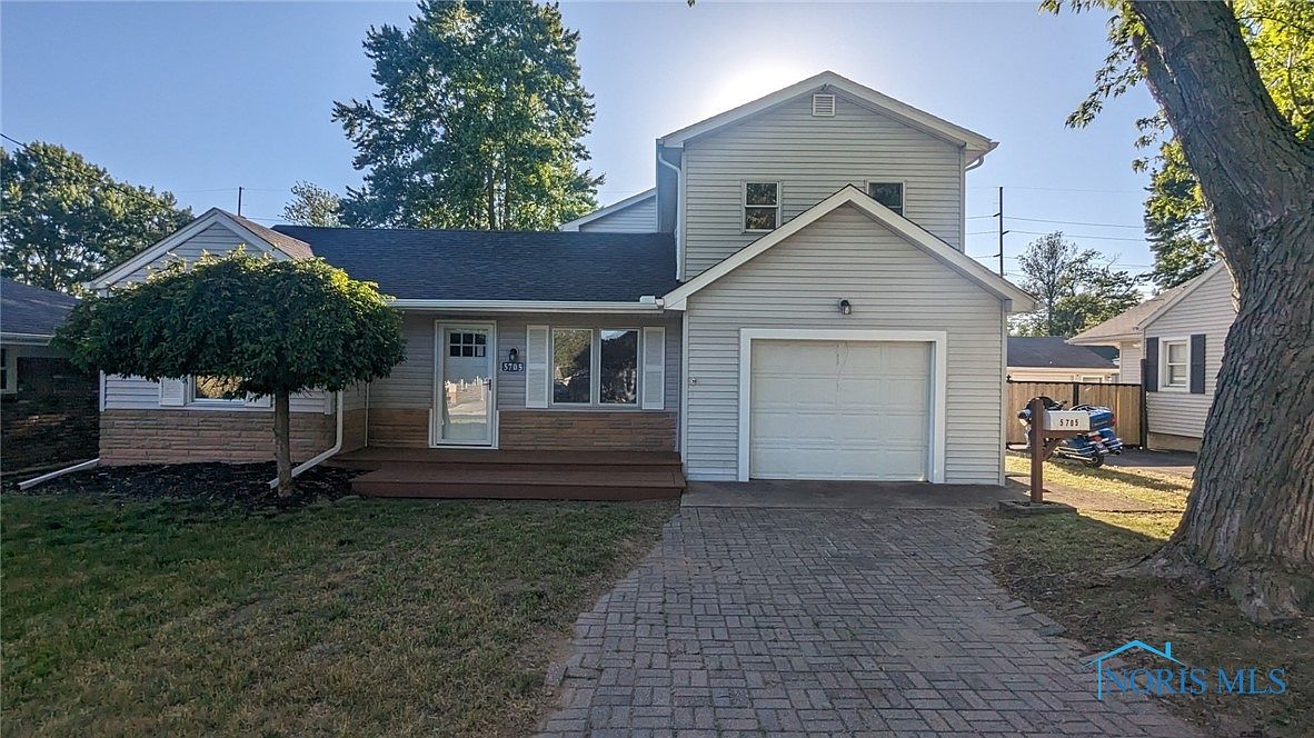 5705 Malden Ave, Toledo, OH 43623 | Zillow