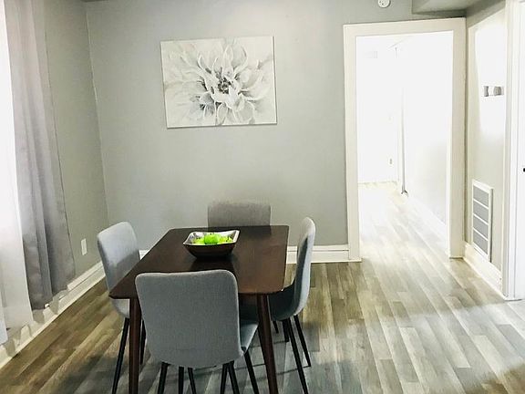 3rd image of 5632 S Hermitage Ave #1F