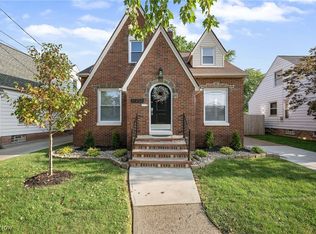 17202 Melgrave Ave, Cleveland, OH