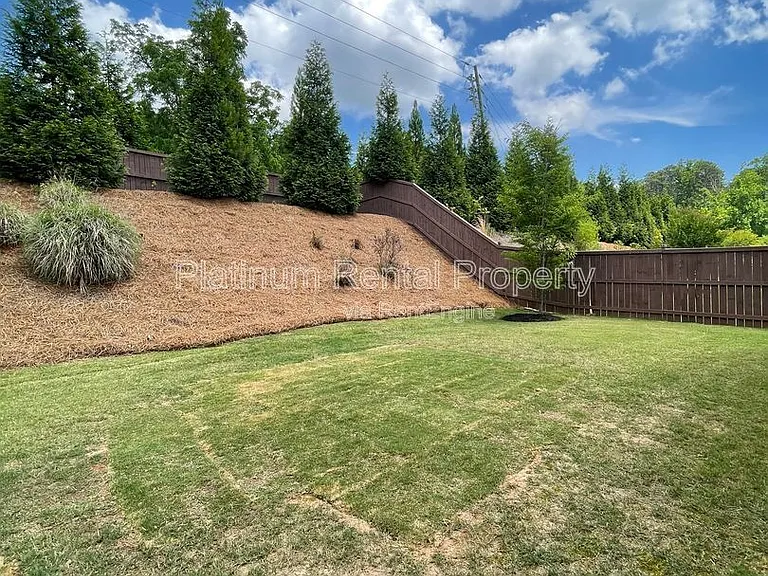 1825 Dahlia Dr — Photo 49