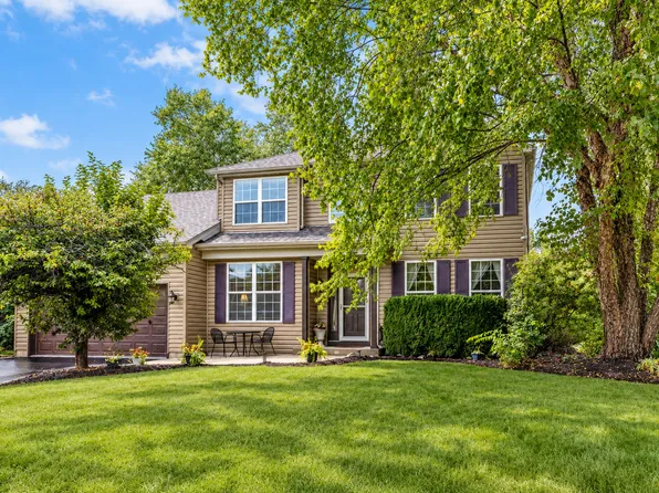 2195 Northland Ln, Yorkville, IL 60560