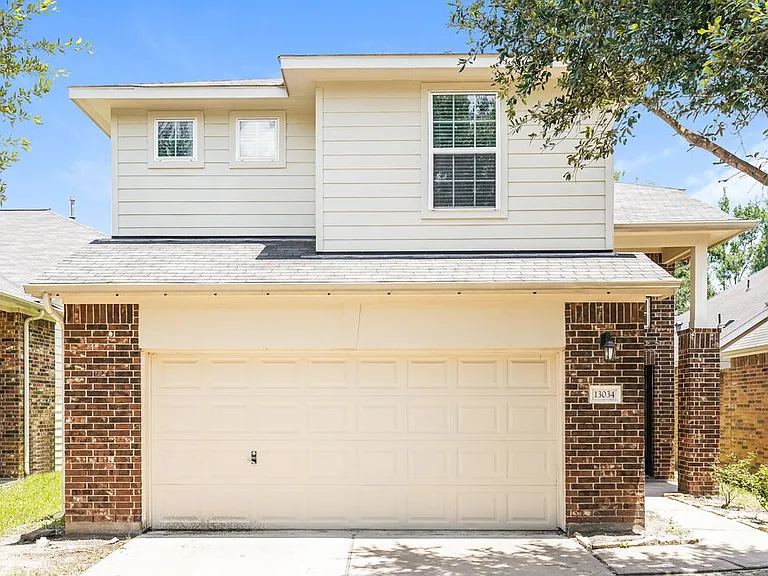 13034 Rose Landing Dr — Photo 1
