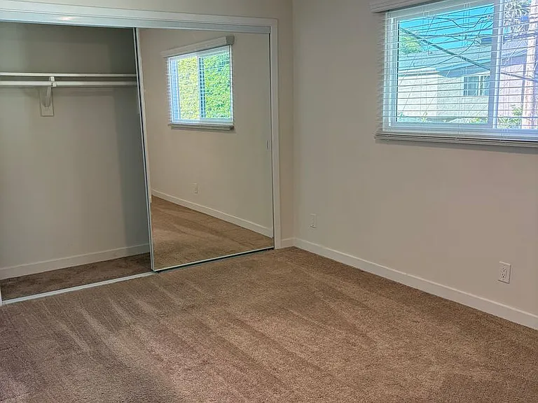 4112 Grand View Blvd — Photo 14