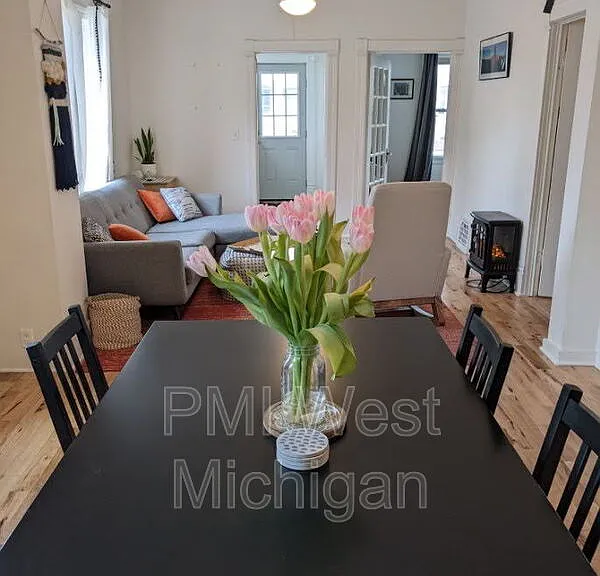 103 Fitzhugh Ave SE #1 — Photo 10