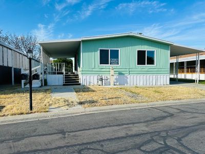 1218 E Cleveland Ave, Madera, CA, 93638