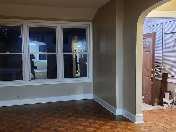 Living with main entrance view