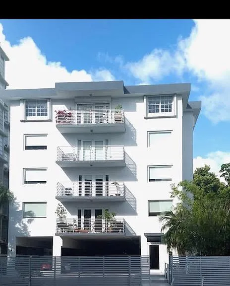 1754 Meridian Ave #203 — Photo 1